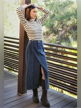 VELVET HEART NIKKIE HIGH WAIST Classic Dark Blue Denim Maxi Skirt Size Large